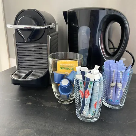 Luxe Gerenoveerde L-chalet * Putten