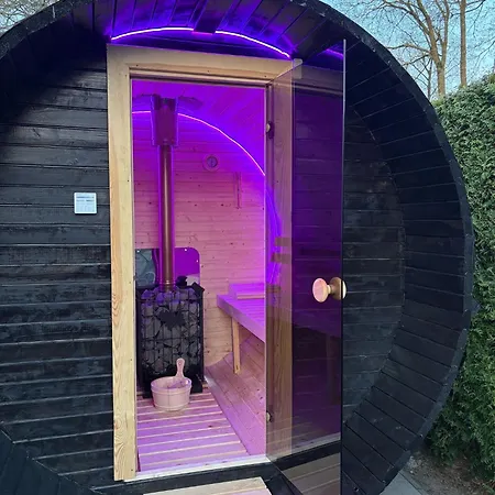 Domek alpejski Luxe Gerenoveerde L-chalet Putten